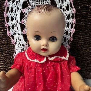 Vintage 1950s Sun Rubber Baby Doll 17” Squeaker Molded Hair Sleepy Eyes READ